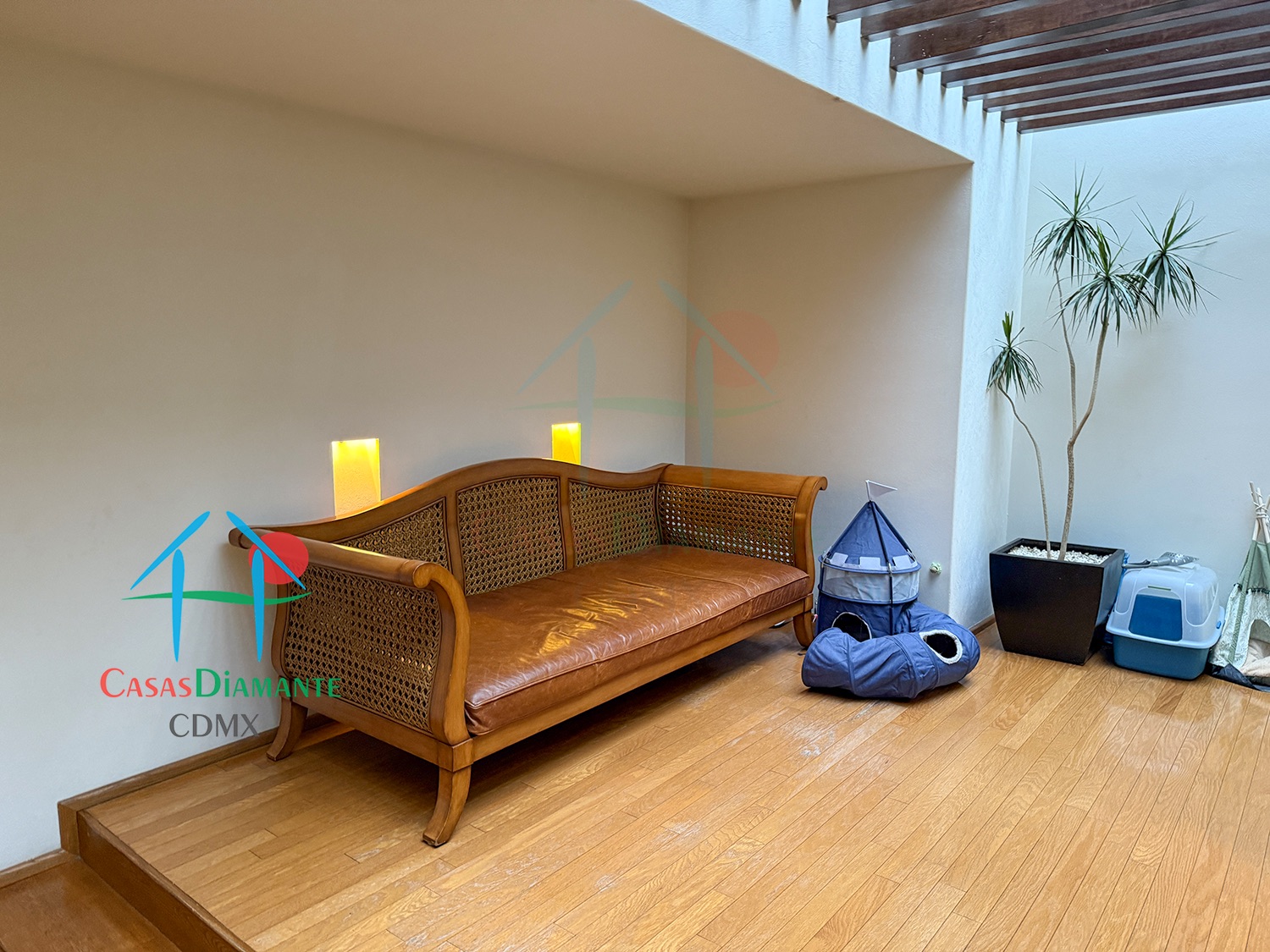 Jardines del Pedregal Casa Rivera EJ - Lobby recámara tres 2